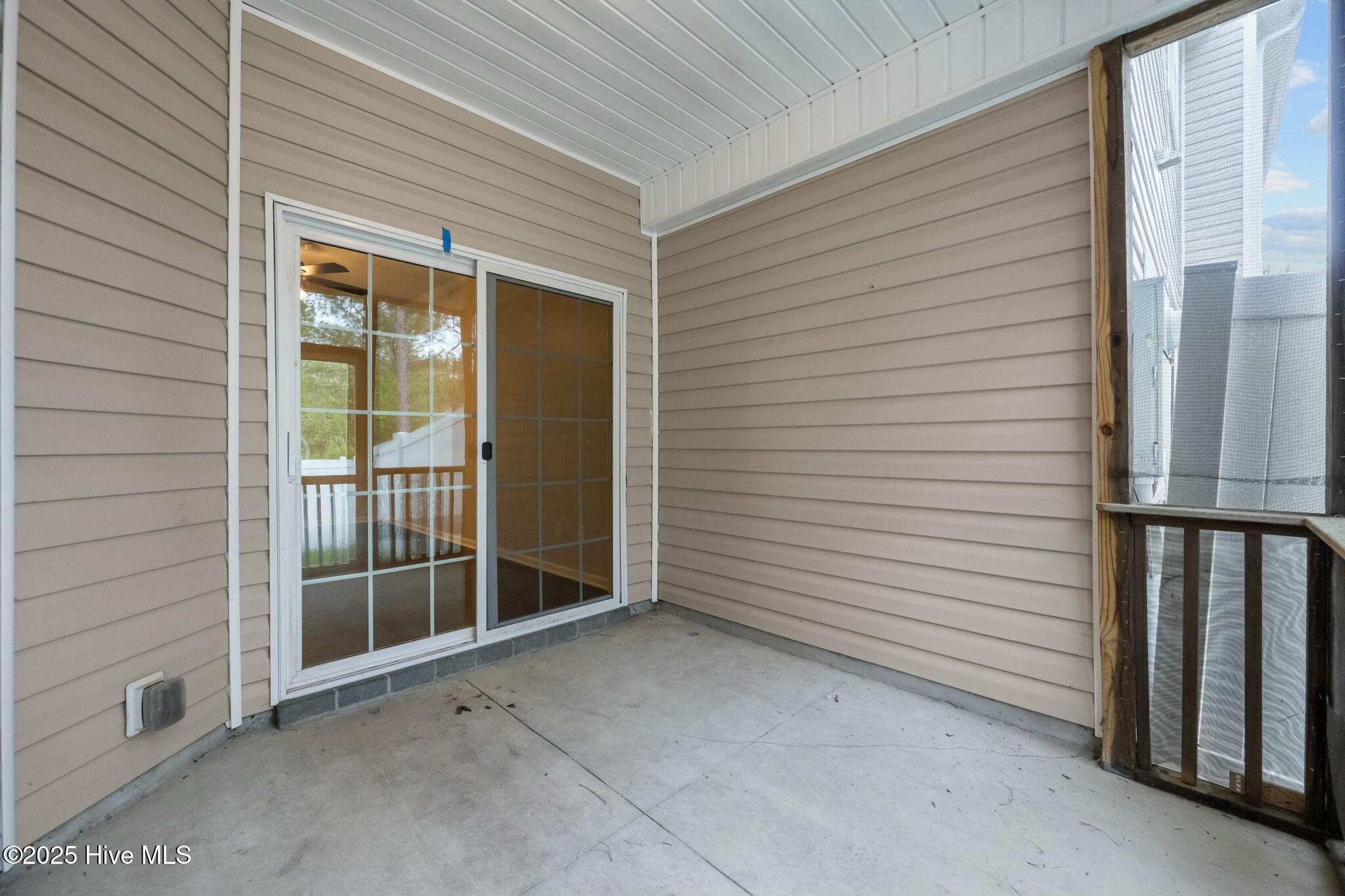 307 Cedar Island Trail Holly Ridge, NC 28445 - Photo 32 of 43 tempImageCDKlrQ