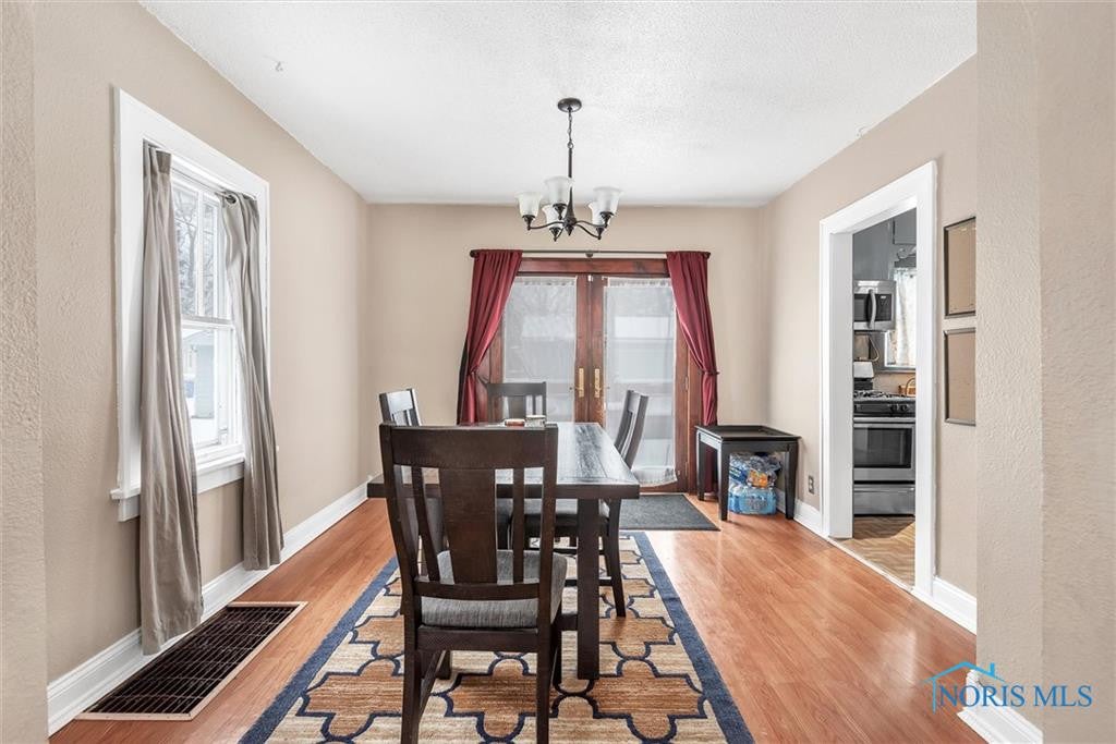 2149 Loxley Road Toledo, OH 43613 - Photo 11 of 37 Gallery Image 11