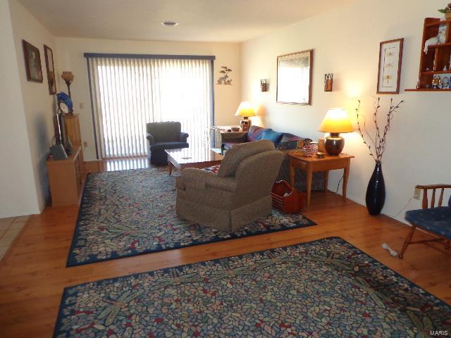 9153 Garber Road St. Louis, MO 63126 - Photo 10 of 30 Gallery Image 10