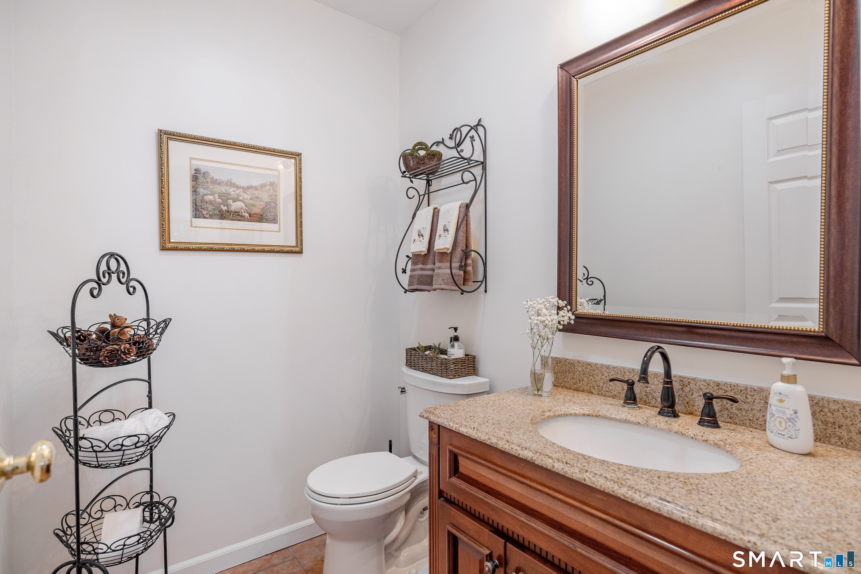 17 Weldon Woods Road New Fairfield, CT 06812 - Photo 13 of 40