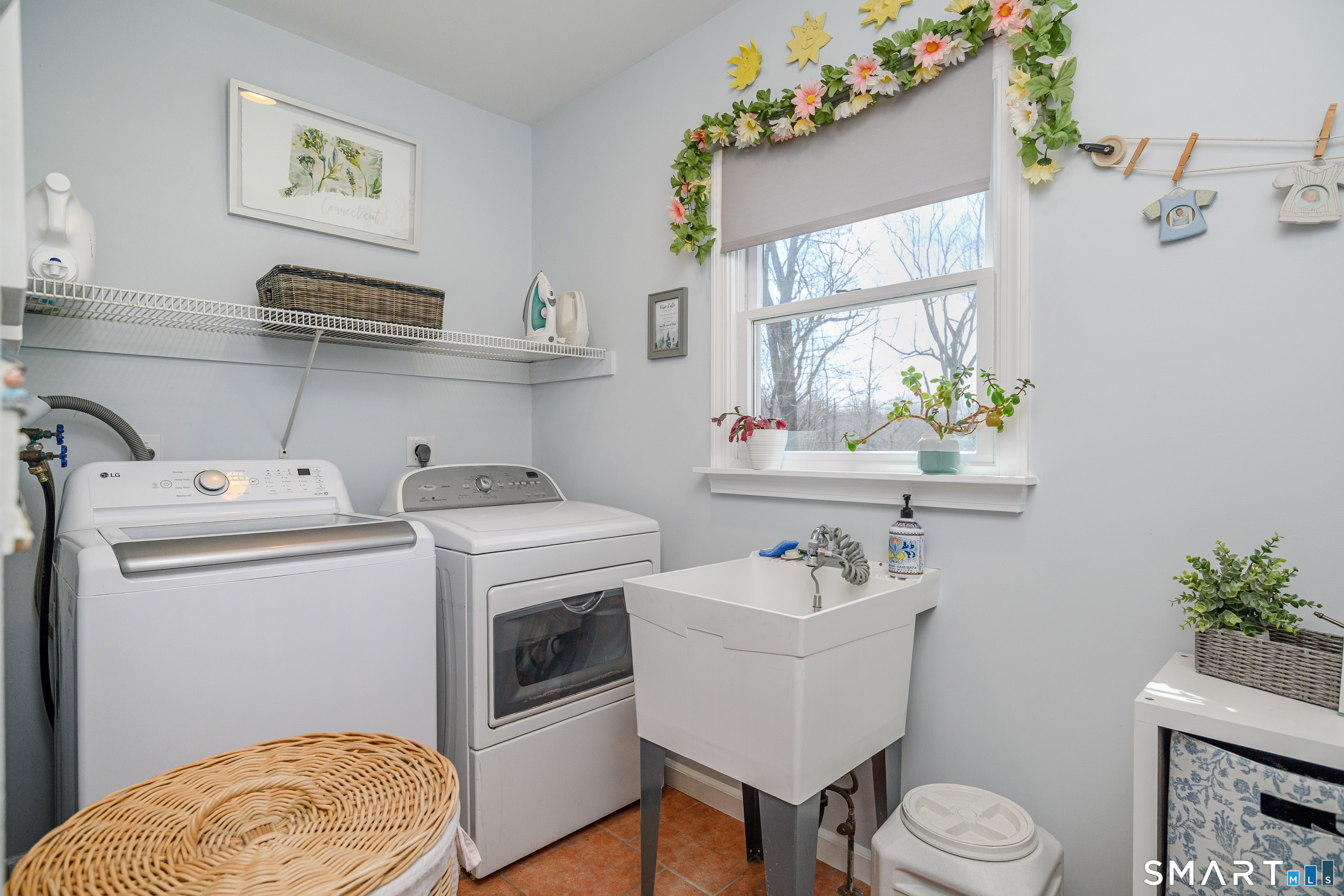 17 Weldon Woods Road New Fairfield, CT 06812 - Photo 14 of 40