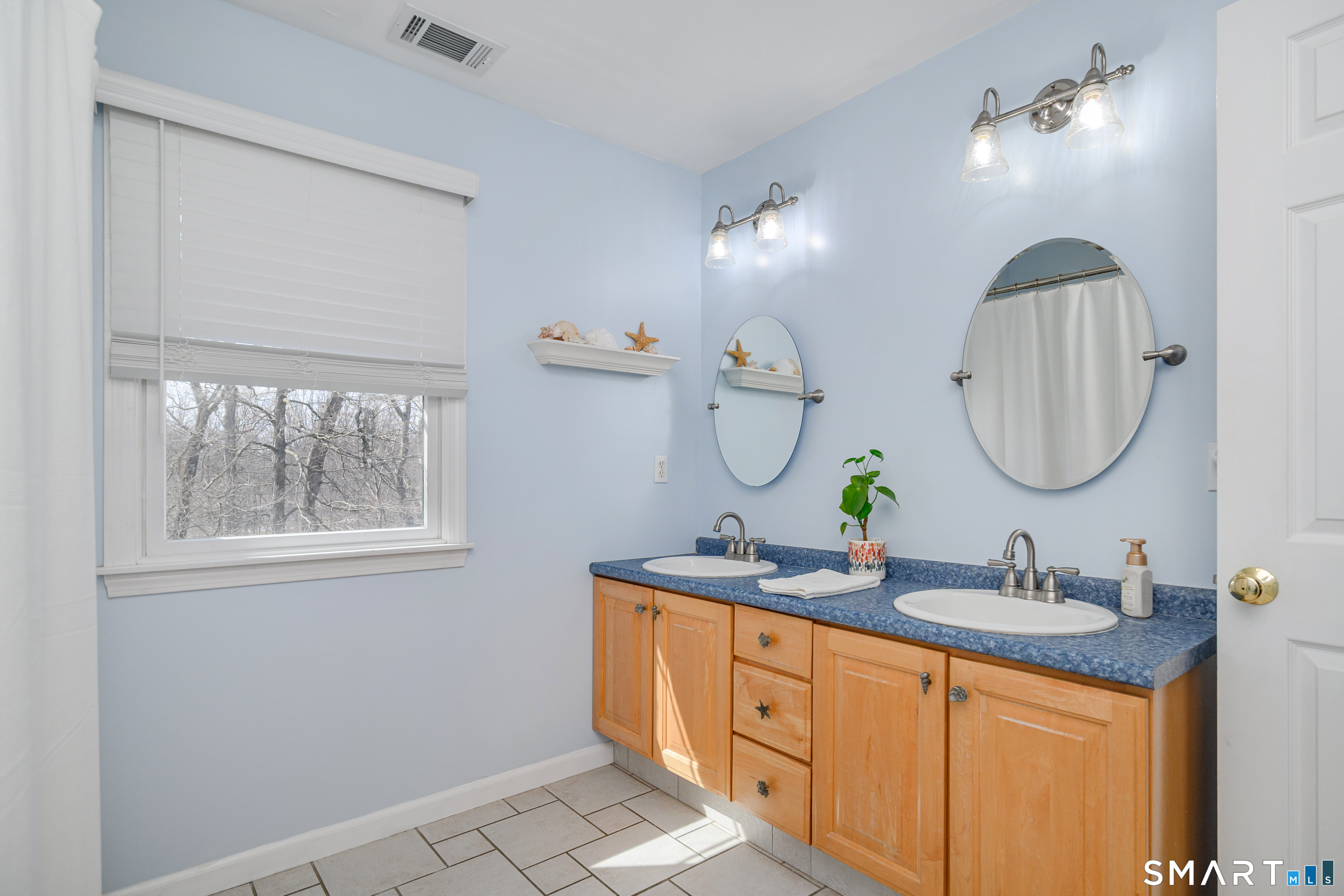 17 Weldon Woods Road New Fairfield, CT 06812 - Photo 19 of 40