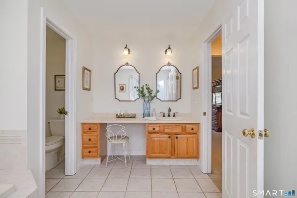 $1,050,000 | 17 Weldon Woods Road, New Fairfield, CT 06812