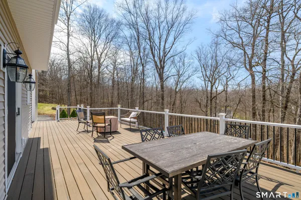 $1,050,000 | 17 Weldon Woods Road, New Fairfield, CT 06812
