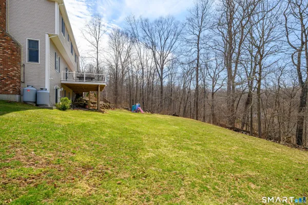 $1,050,000 | 17 Weldon Woods Road, New Fairfield, CT 06812