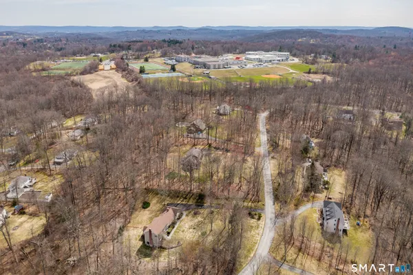 $1,050,000 | 17 Weldon Woods Road, New Fairfield, CT 06812