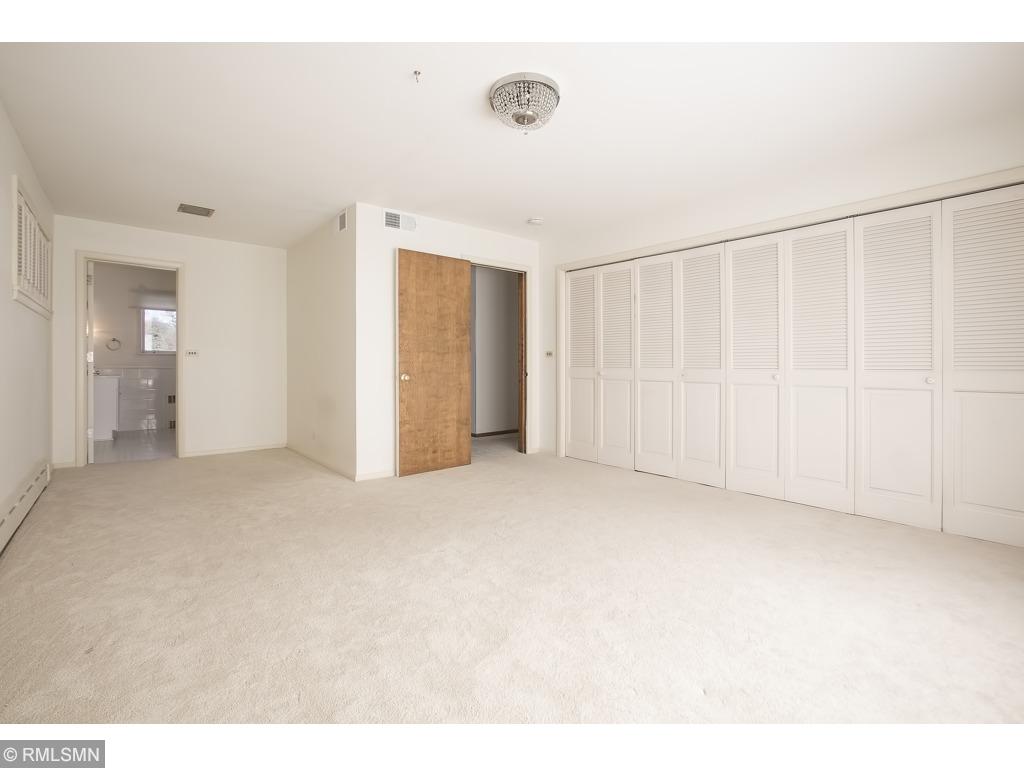 2799 Pheasant Road Excelsior, MN 55331 - Photo 12 of 21 Gallery Image 12