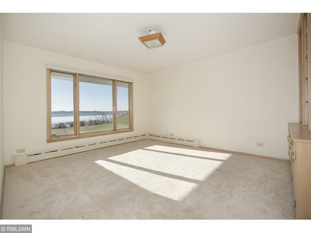 2799 Pheasant Road Excelsior, MN 55331 - Photo 13 of 21 Gallery Image 13