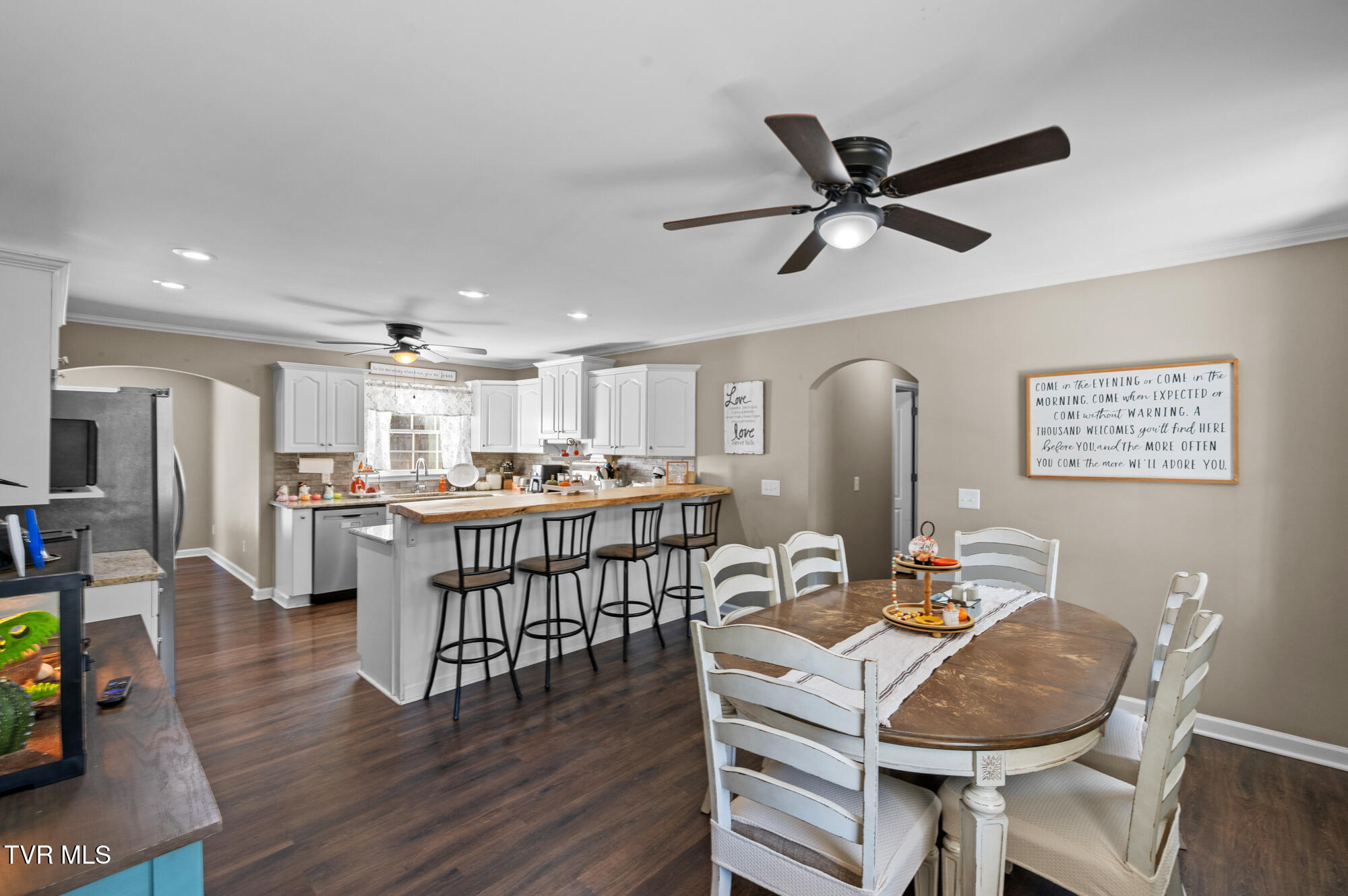 15410 Wilderness Road Bristol, VA 24202 - Photo 21 of 51 DSC_7151