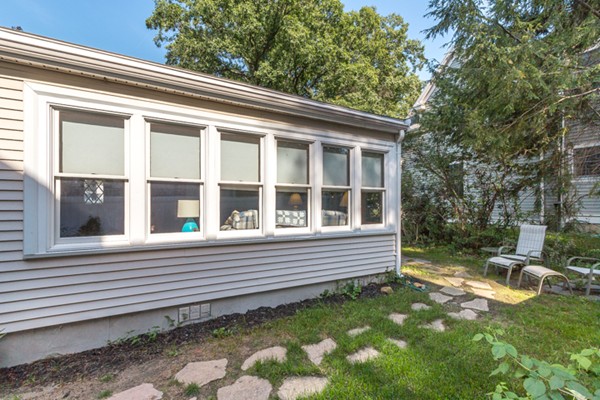 28 Homestead Street Lexington, MA 02421 - Photo 29 of 30 Gallery Image 29