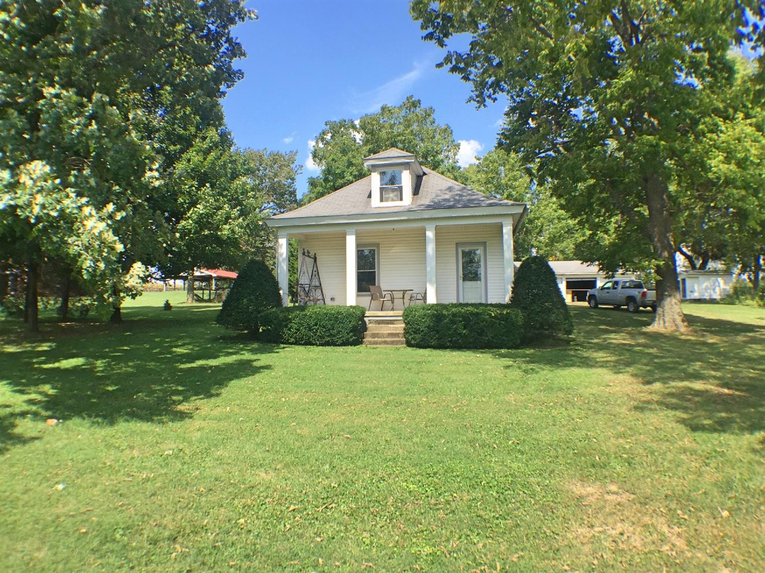 263 Hutchison Road Paris, KY 40361 - Photo 1 of 56 Photo 1