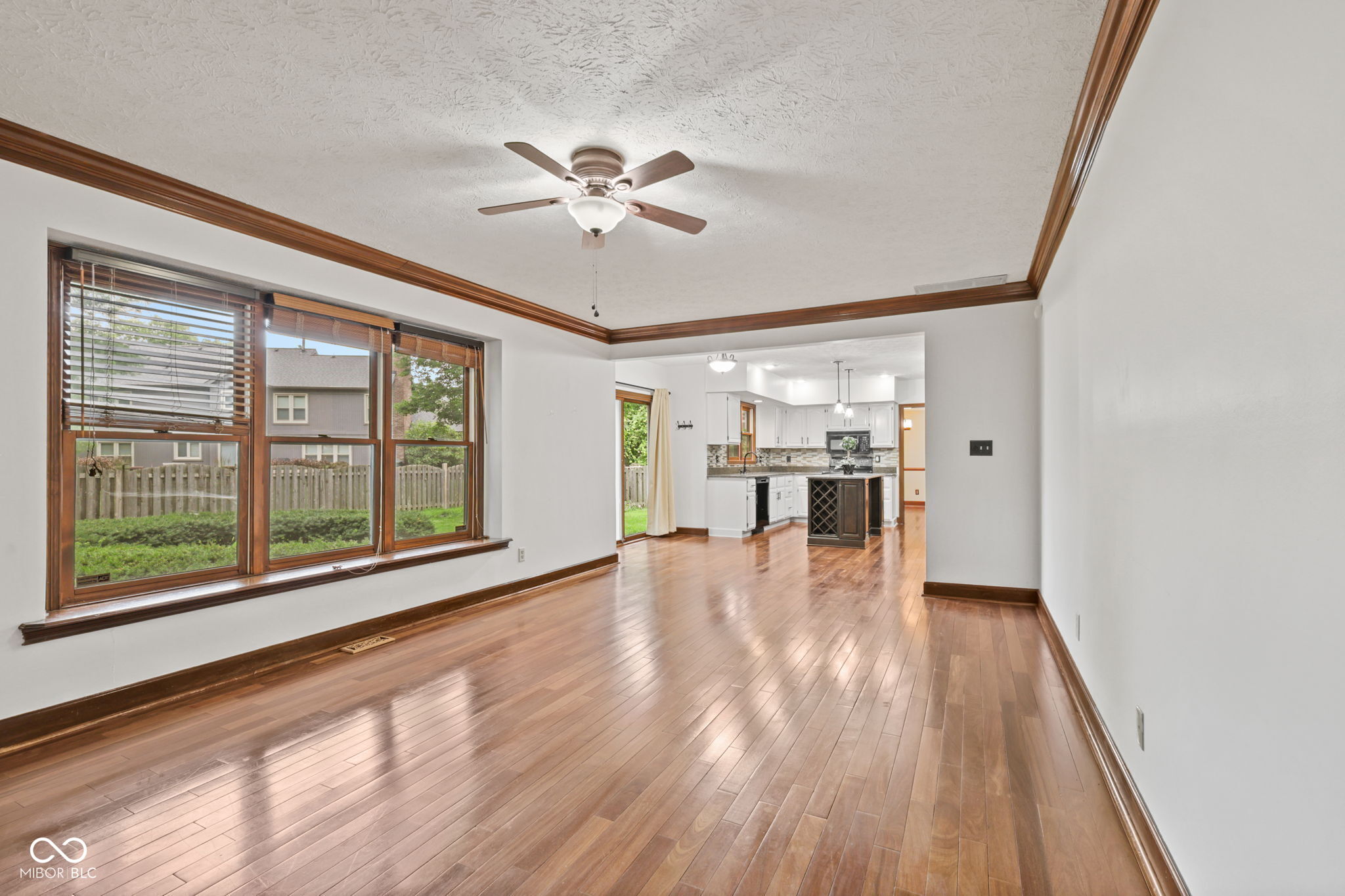 738 Howe Drive Carmel, IN 46032 - Photo 9 of 32