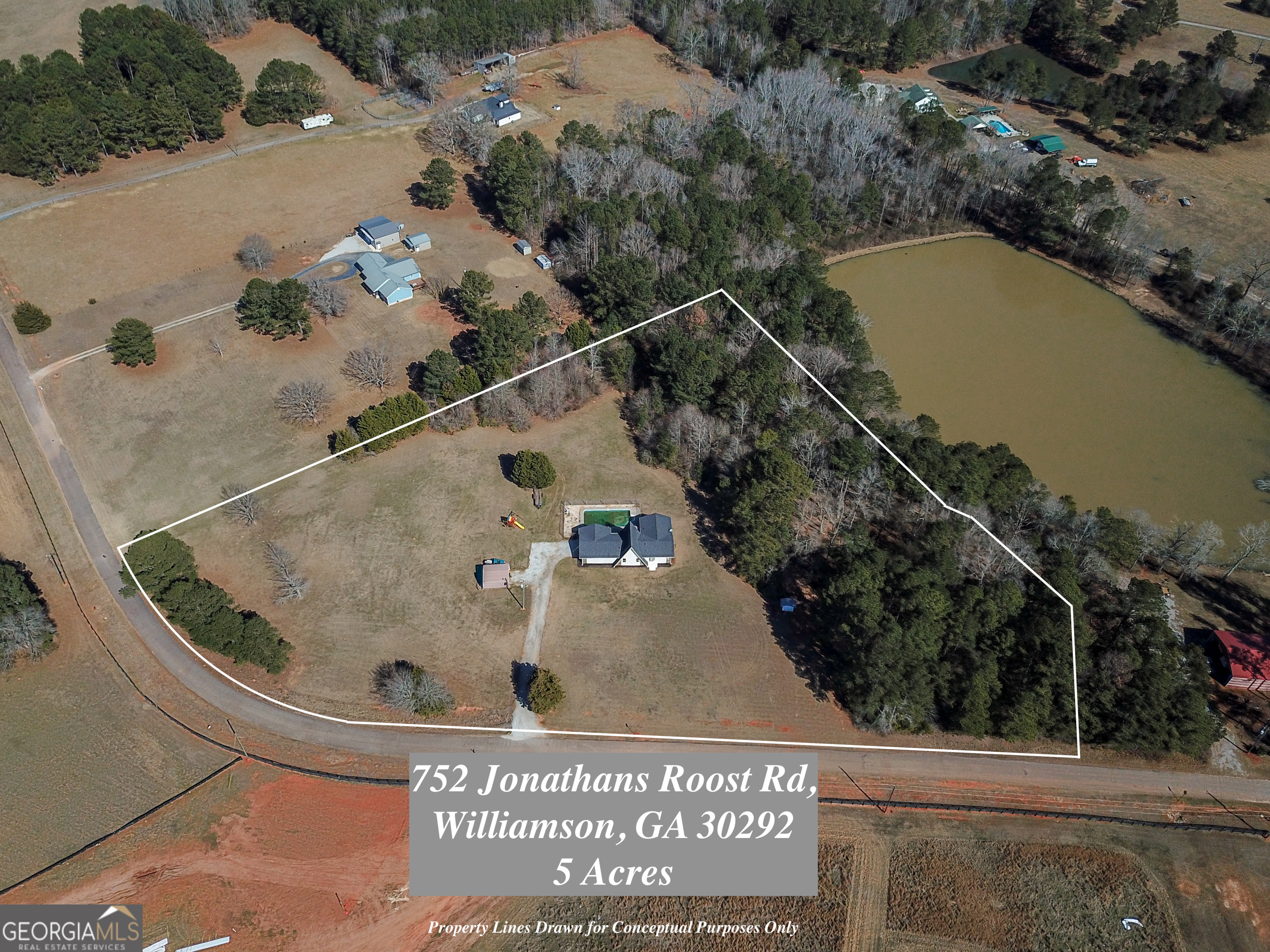 752 Jonathans Roost Road Williamson, GA 30292 - Photo 3 of 53