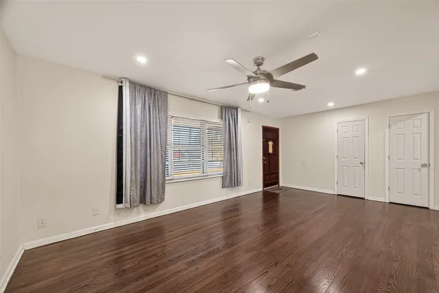 $1,850 | 8726 Glenloch Drive, Houston, TX 77061