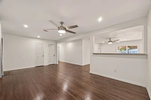 $1,850 | 8726 Glenloch Drive, Houston, TX 77061