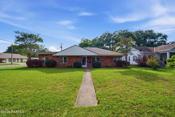 $305,000 | 403 West St Joseph Street, Lafayette, LA 70506