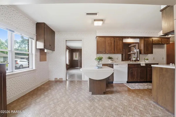 $289,000 | 403 West St Joseph Street, Lafayette, LA 70506