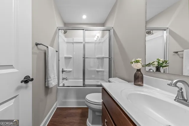 $830,000 | 25 Clearwater Court, Hoschton, GA 30548