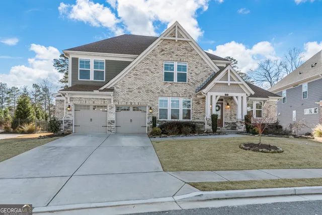 $830,000 | 25 Clearwater Court, Hoschton, GA 30548