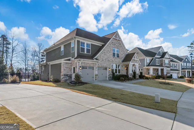 $830,000 | 25 Clearwater Court, Hoschton, GA 30548