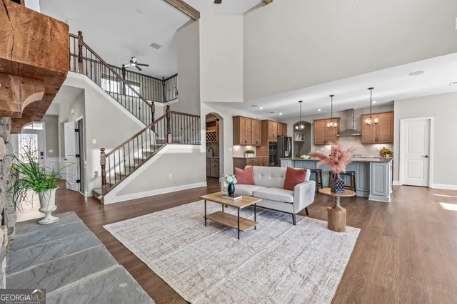 $830,000 | 25 Clearwater Court, Hoschton, GA 30548