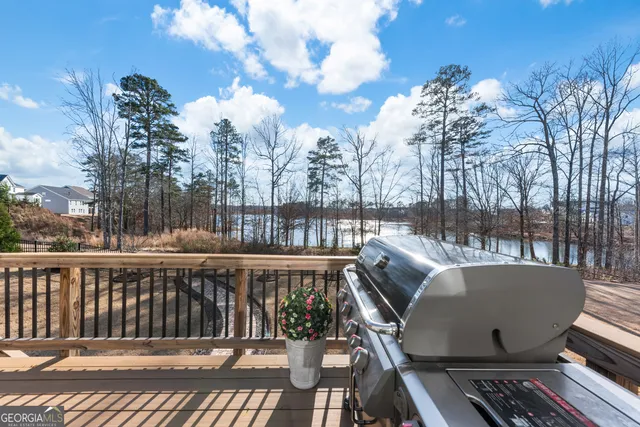 $830,000 | 25 Clearwater Court, Hoschton, GA 30548