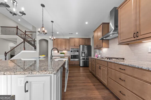 $830,000 | 25 Clearwater Court, Hoschton, GA 30548