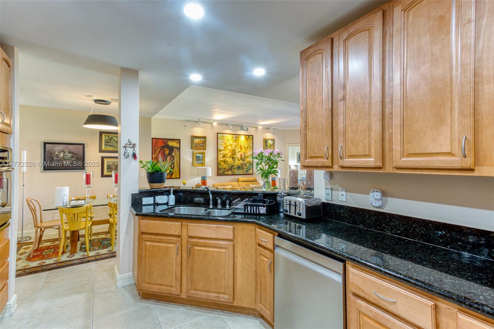 16100 Emerald Estates Drive, Unit 482 Weston, FL 33331 - Photo 6 of 51