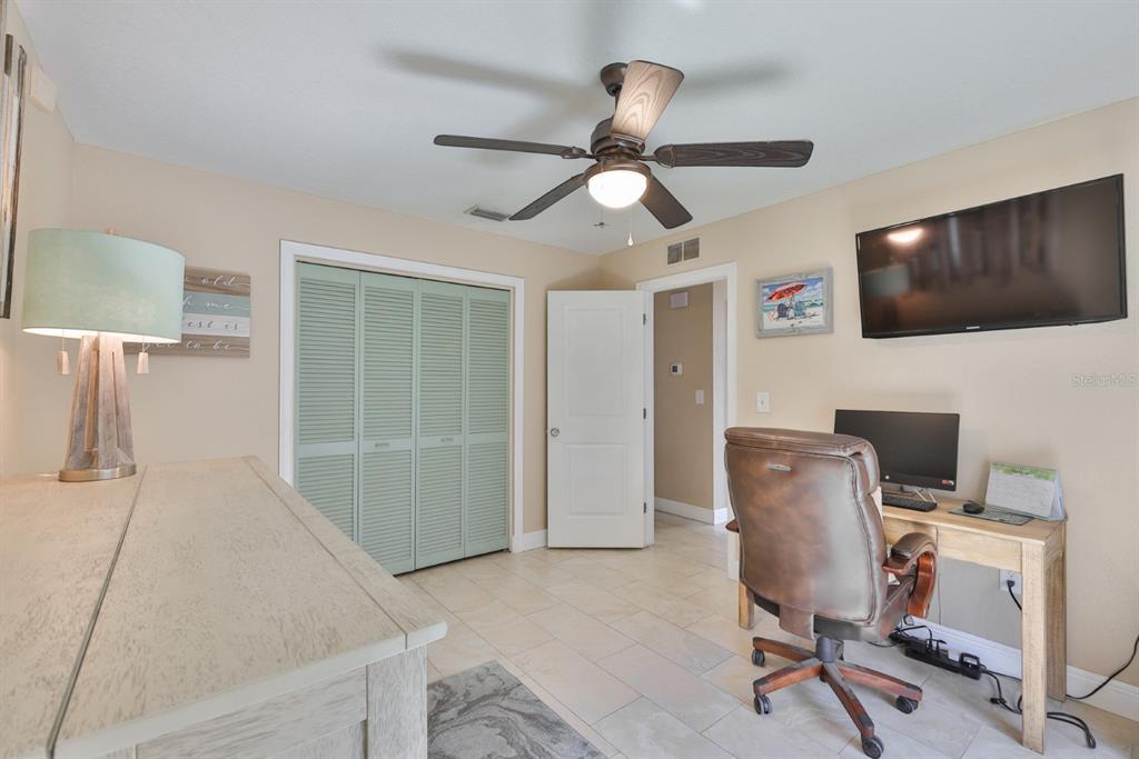 9275 133rd Street Seminole, FL 33776 - Photo 34 of 58