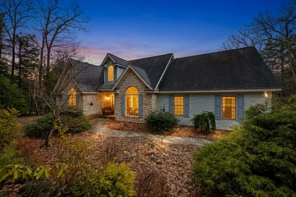 $699,900 | 105 Pemigewasset Shores Drive, Bristol, NH 03222