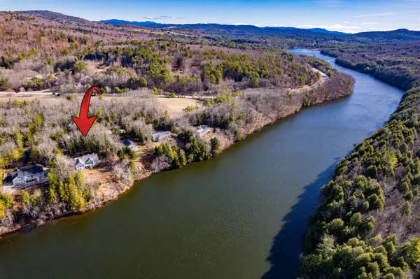 $699,900 | 105 Pemigewasset Shores Drive, Bristol, NH 03222