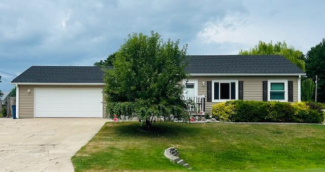 701 Kay Street Reed City, MI 49677 - Photo 2 of 25 IMG_0802