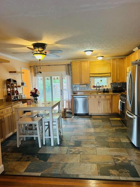 701 Kay Street Reed City, MI 49677 - Photo 6 of 25 IMG_0969