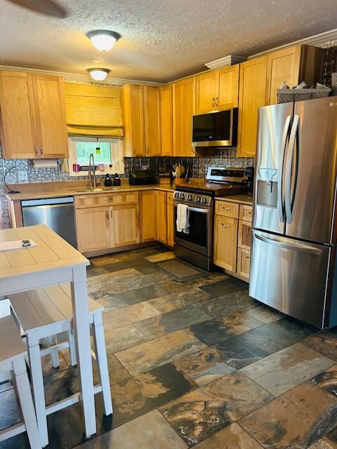 701 Kay Street Reed City, MI 49677 - Photo 8 of 25 IMG_0981