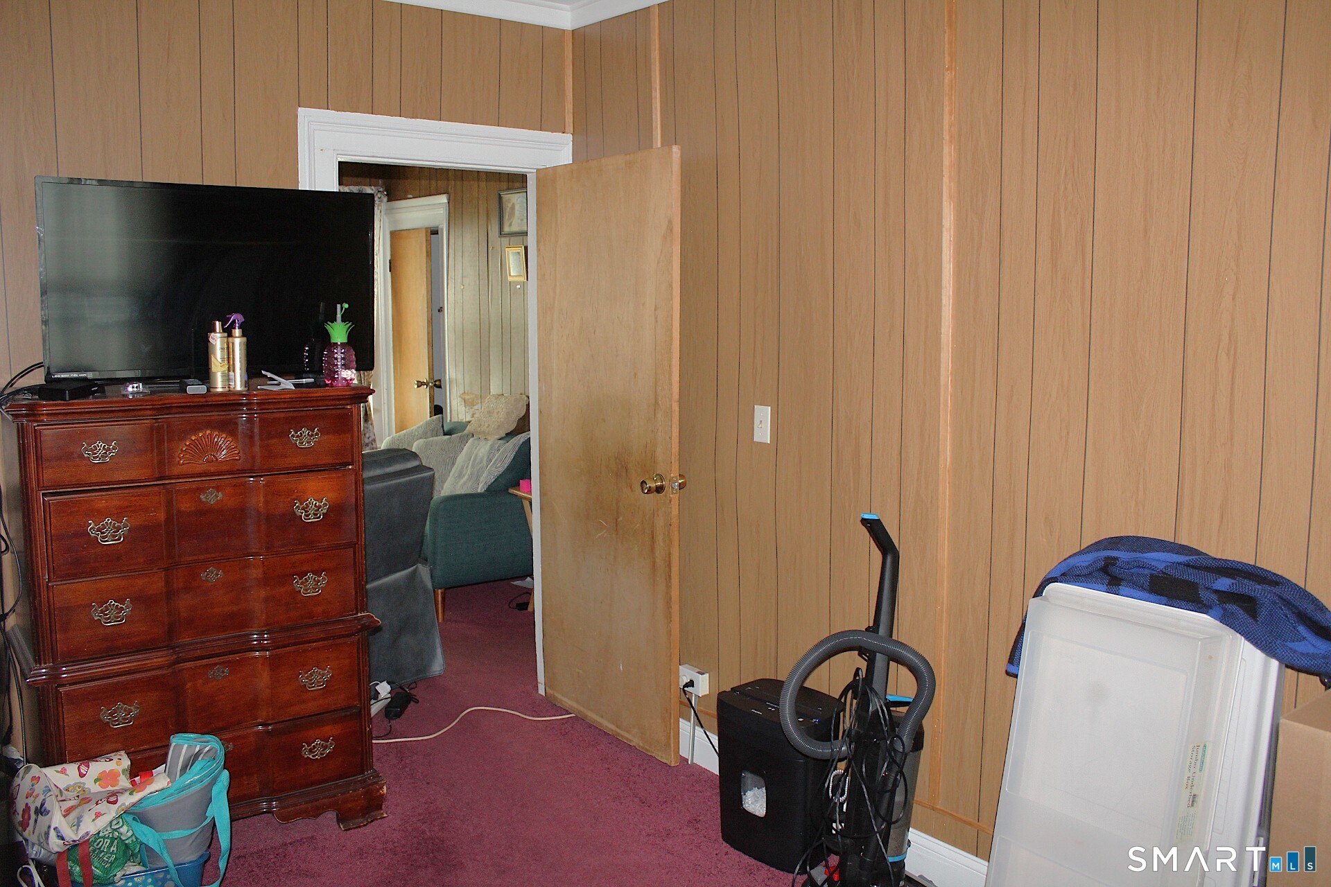 90 Franklin Street Meriden, CT 06450 - Photo 9 of 40