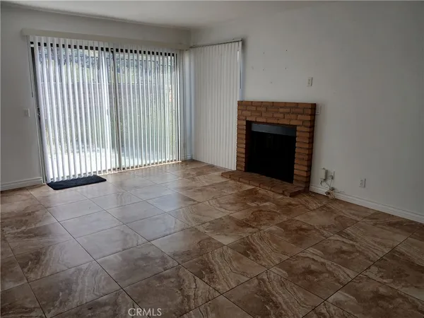 $2,500 | 44625 La Paz Road, Temecula, CA 92592