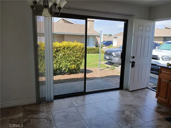$2,500 | 44625 La Paz Road, Temecula, CA 92592