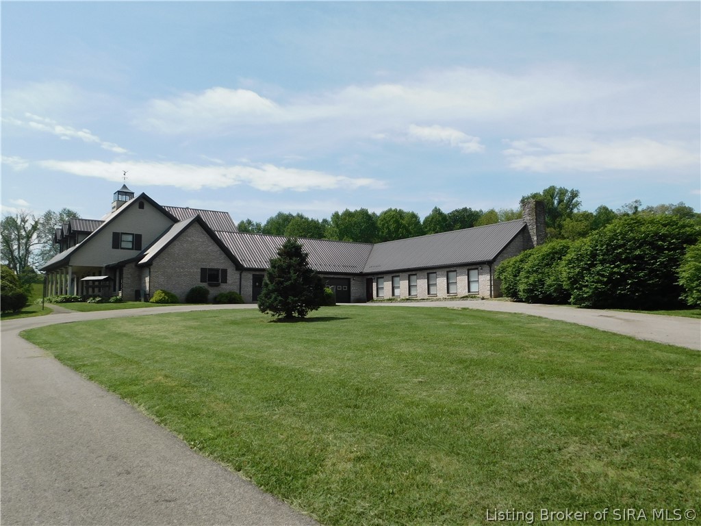 2620 West Cody Road Salem, IN 47167 - Photo 4 of 42 Gallery Image 4