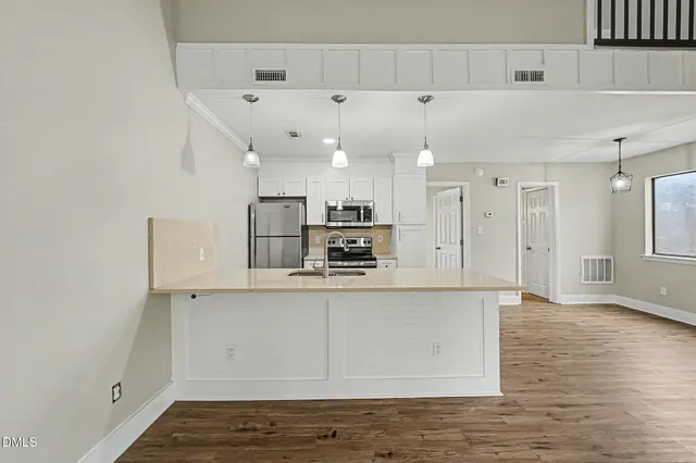 $172,000 | 3035 Huntleigh Drive, Raleigh, NC 27604