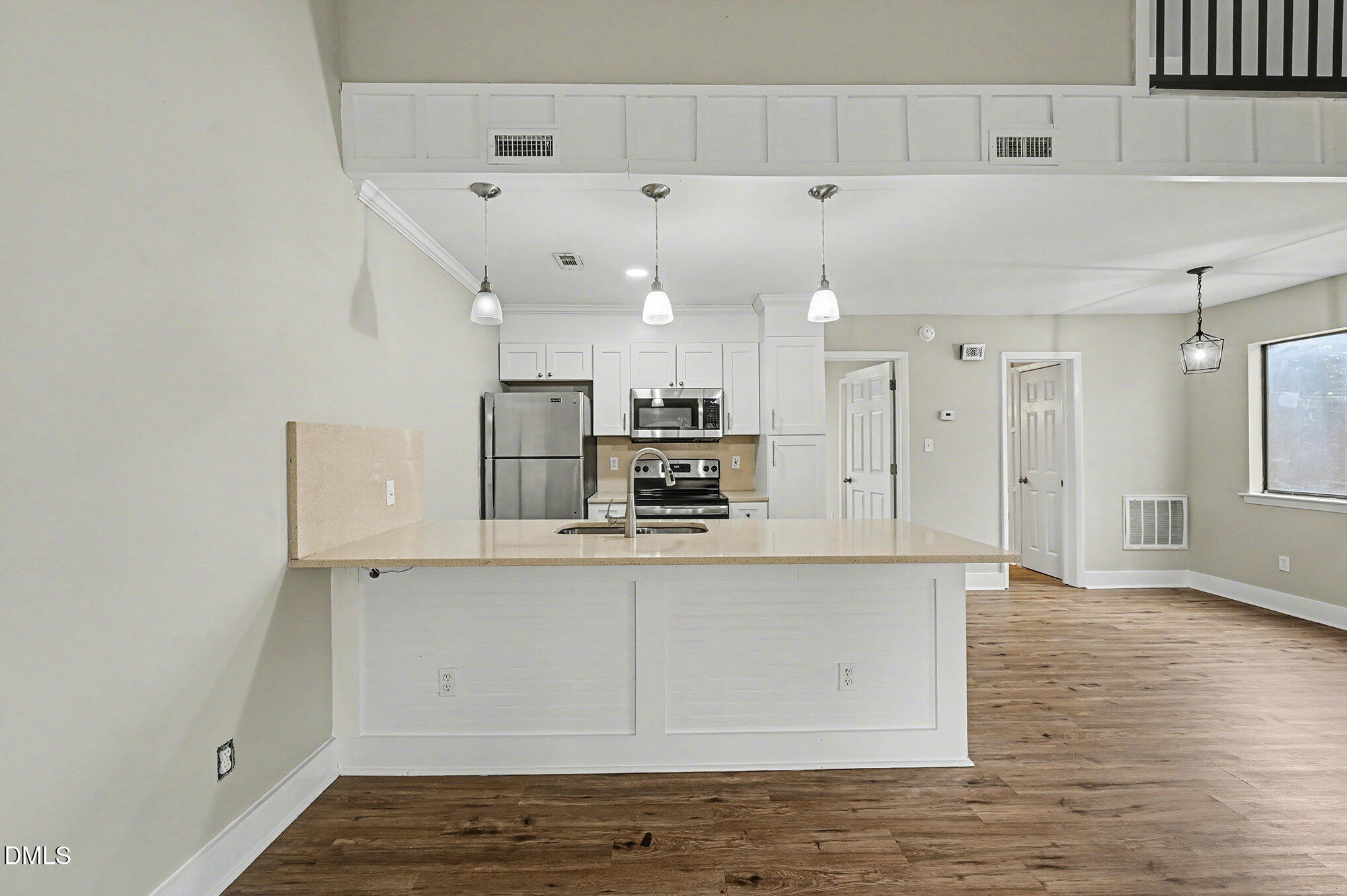 3035 Huntleigh Drive Raleigh, NC 27604 - Photo 3 of 19 007_file_562