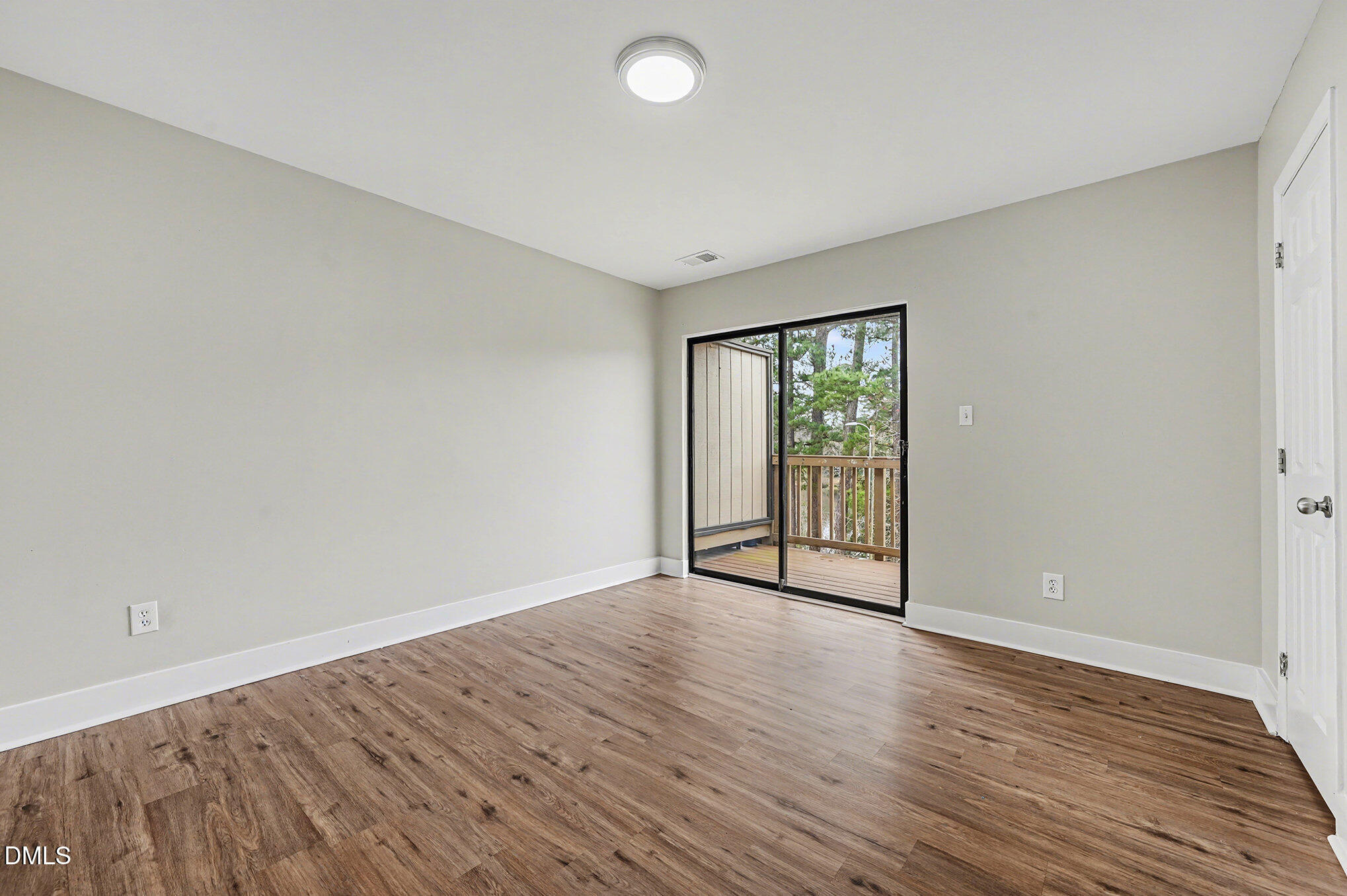 3035 Huntleigh Drive Raleigh, NC 27604 - Photo 9 of 19 012_file_579