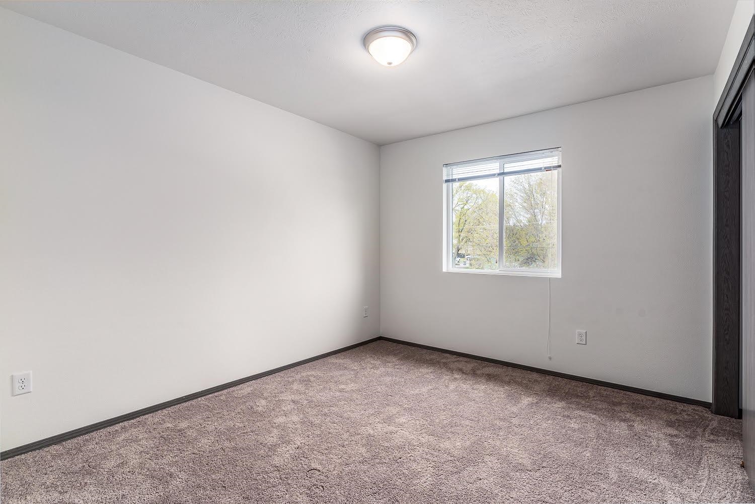 11915 North Ruby Road Spokane, WA 99218 - Photo 12 of 15