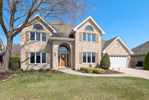 $649,000 | 10924 Beth Drive, Orland Park, IL 60467