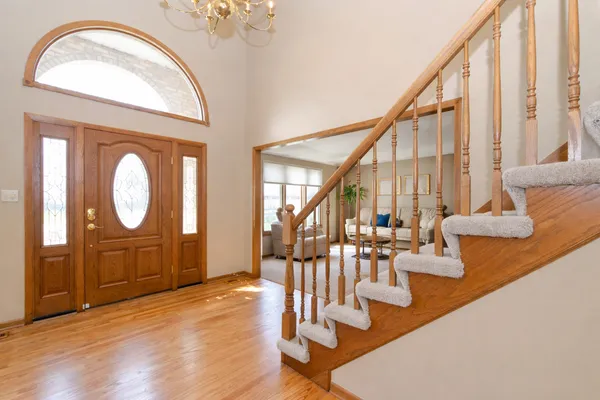 $649,000 | 10924 Beth Drive, Orland Park, IL 60467
