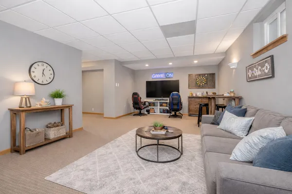 $649,000 | 10924 Beth Drive, Orland Park, IL 60467