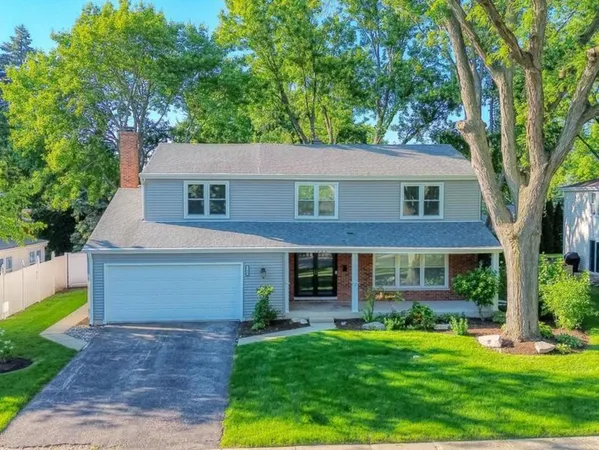 $749,900 | 1249 Stonegate Road, Naperville, IL 60540
