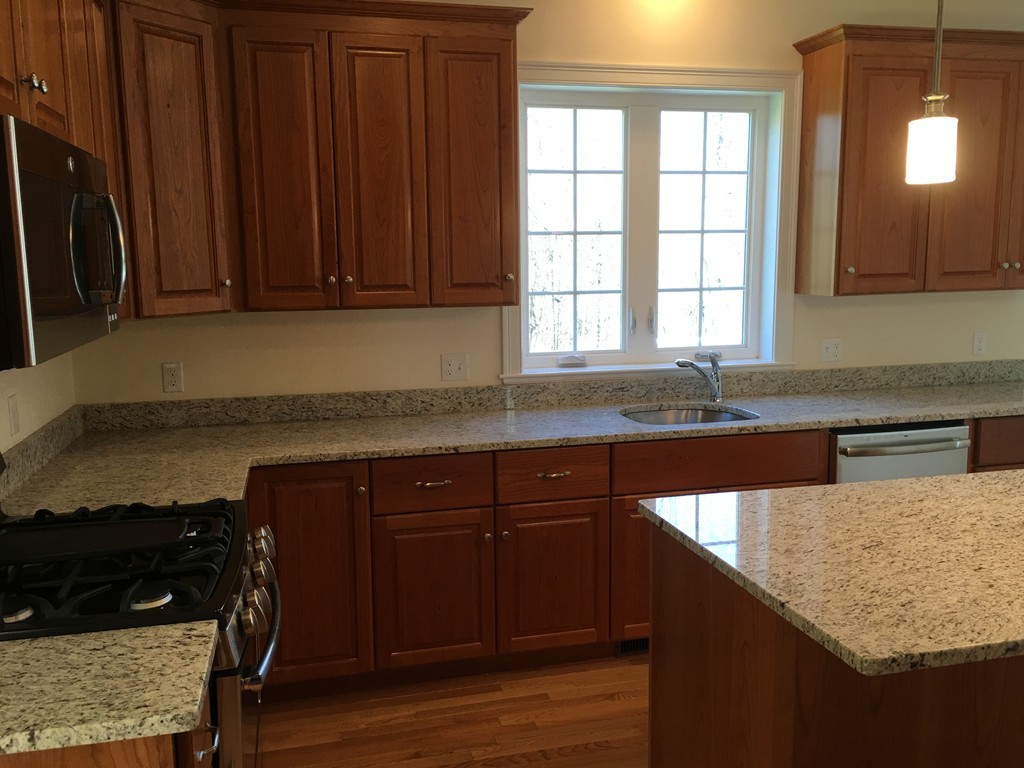 8 Chieftain Way Walpole, MA 02032 - Photo 6 of 20 Gallery Image 6