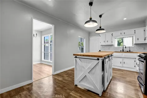 $1,244,000 | 6512 Coldwater Canyon Avenue, Valley Glen, CA 91606