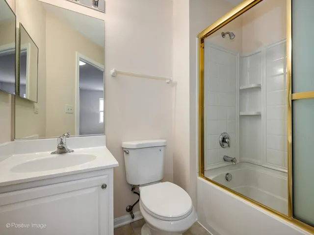 $449,500 | 6126 Washington Court, Morton Grove, IL 60053