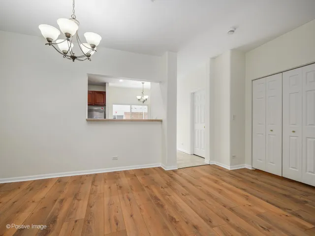 $449,500 | 6126 Washington Court, Morton Grove, IL 60053